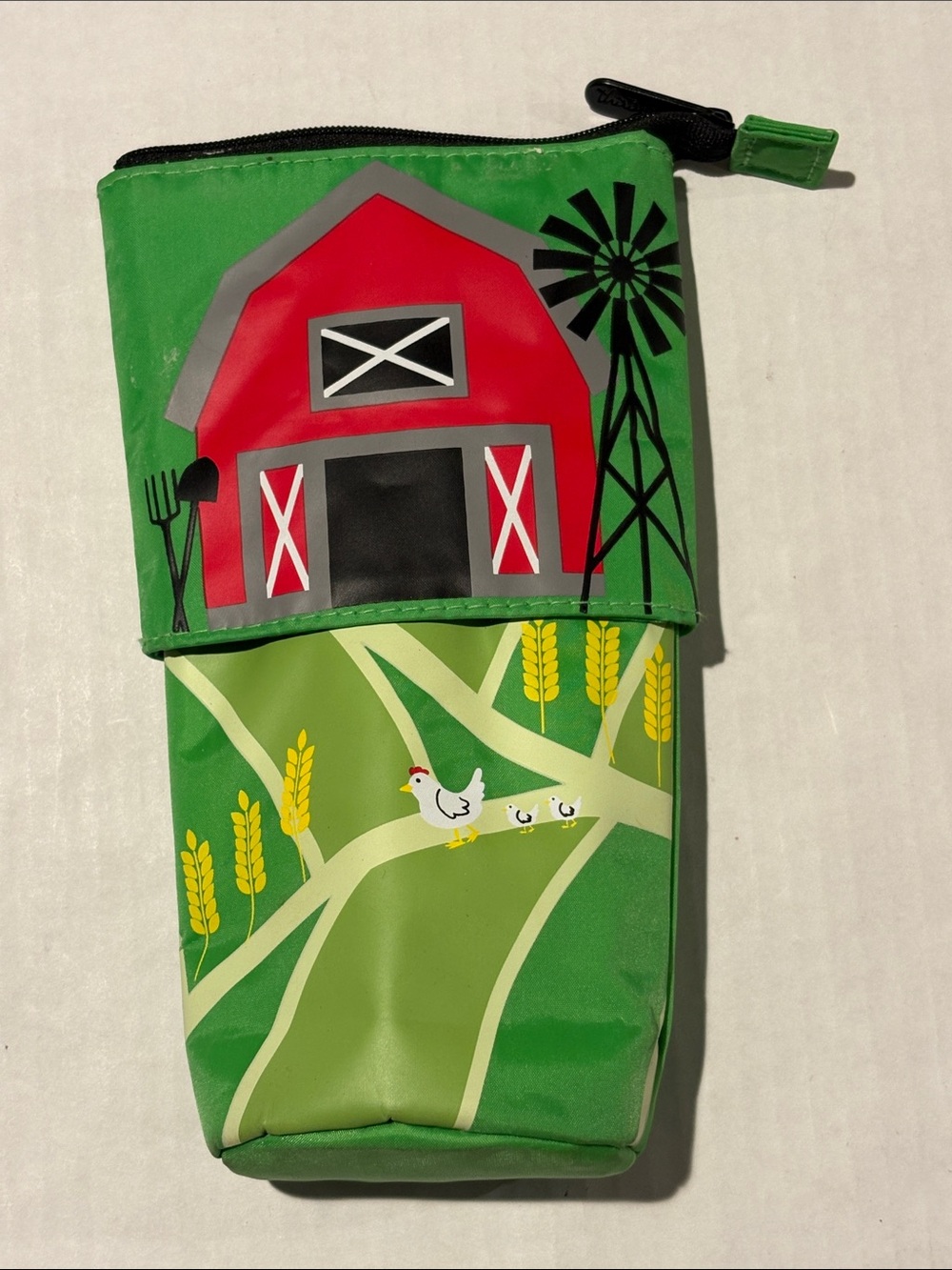 Thirty one adjustable coozie